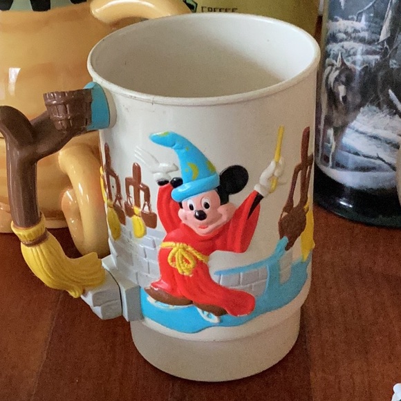 π° Disney Fabric Handmade Pillow Covering 19 X 19 Let the Bouncin' Begin! - Picture 11 of 16